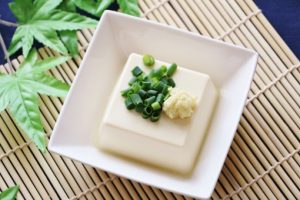 工藤詩織(豆腐)のwikiプロフ！出身高校や大学を調査！結婚や彼氏は？