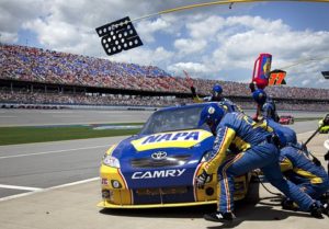 林ゆめの会社は?すっぴん画像とくびれが気になる!熱愛の彼氏は?