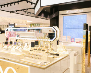 エレガンス福袋2023中身ネタバレ!発売日や予約と口コミを紹介!