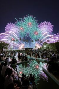 名港水上芸術花火2023の穴場と車で見れる場所！屋台情報や日程や混雑状況！